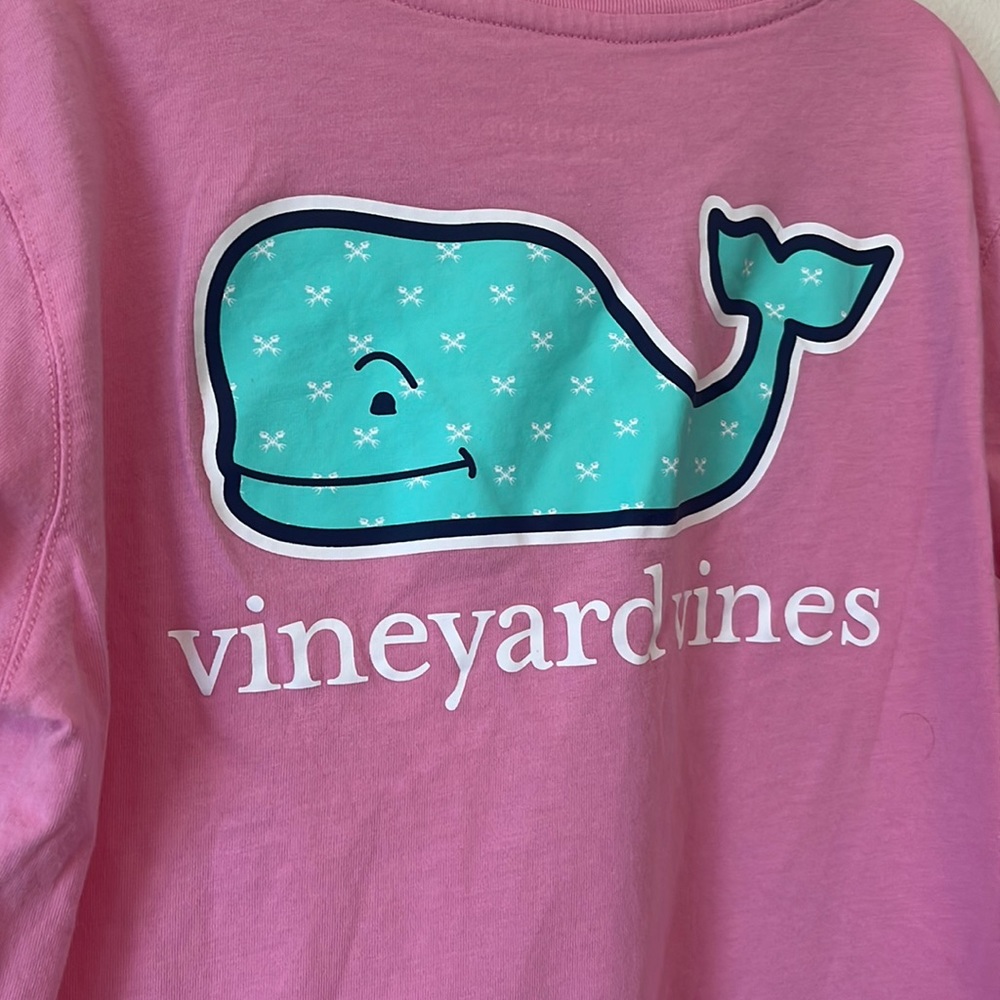 Vineyard vines T-shirt